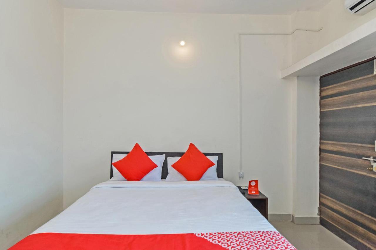 Collection O 24126 Hotel Sai Sagar Dehu Exteriér fotografie